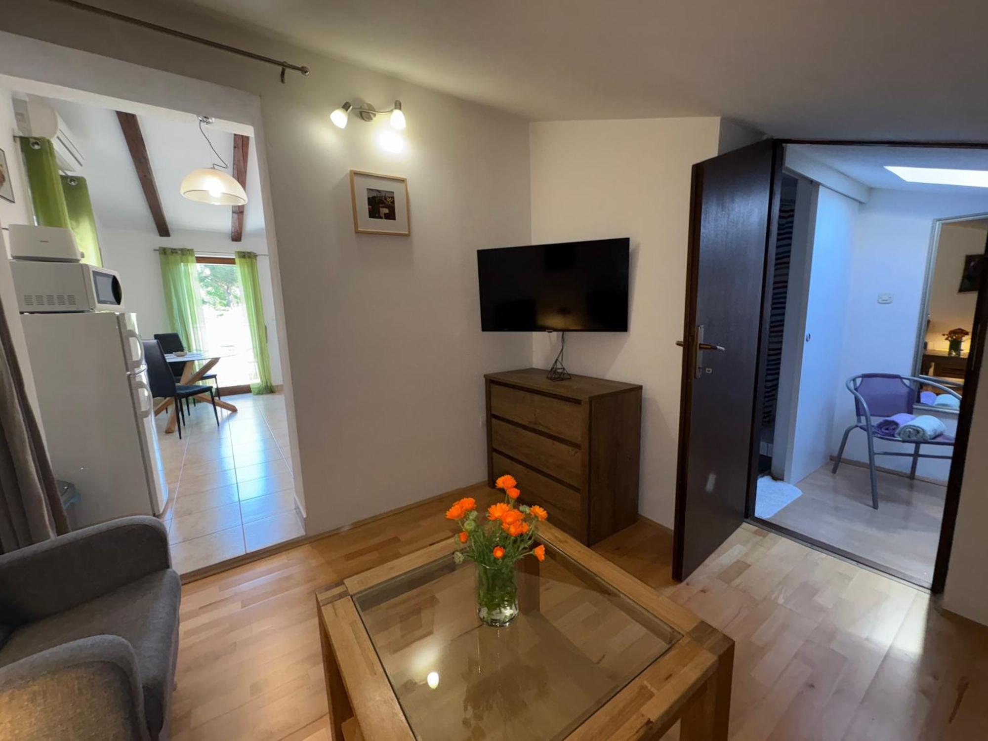 Apartment Rosa 2 ロヴィニ エクステリア 写真